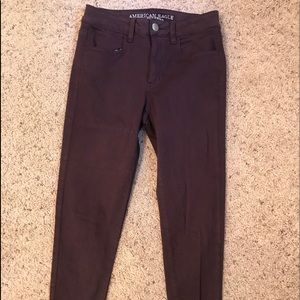 American Eagle Maroon Ankle Crop Jeans
